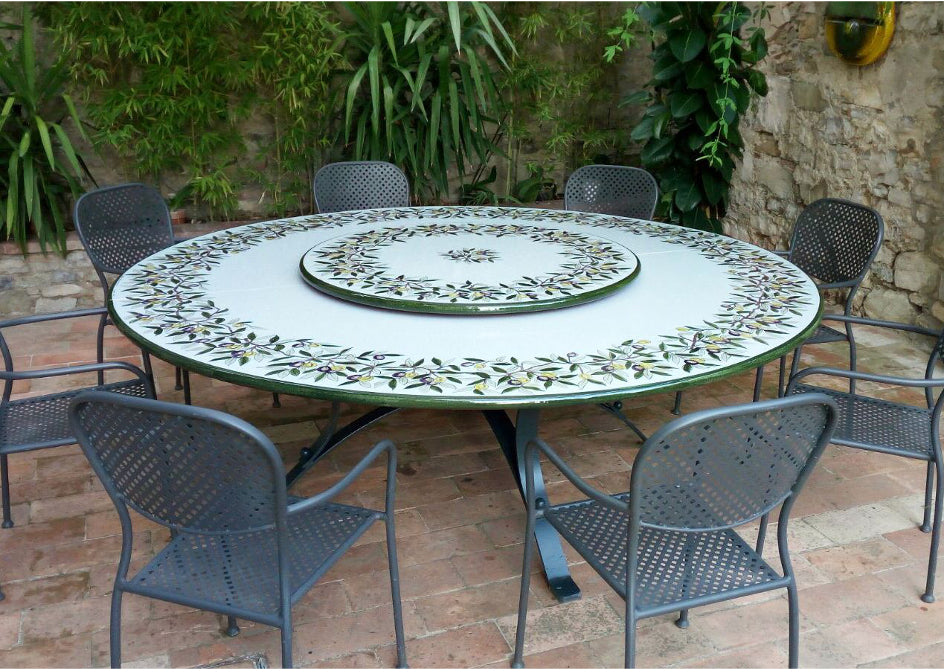 Tavolo in pietra lavica tondo Olive